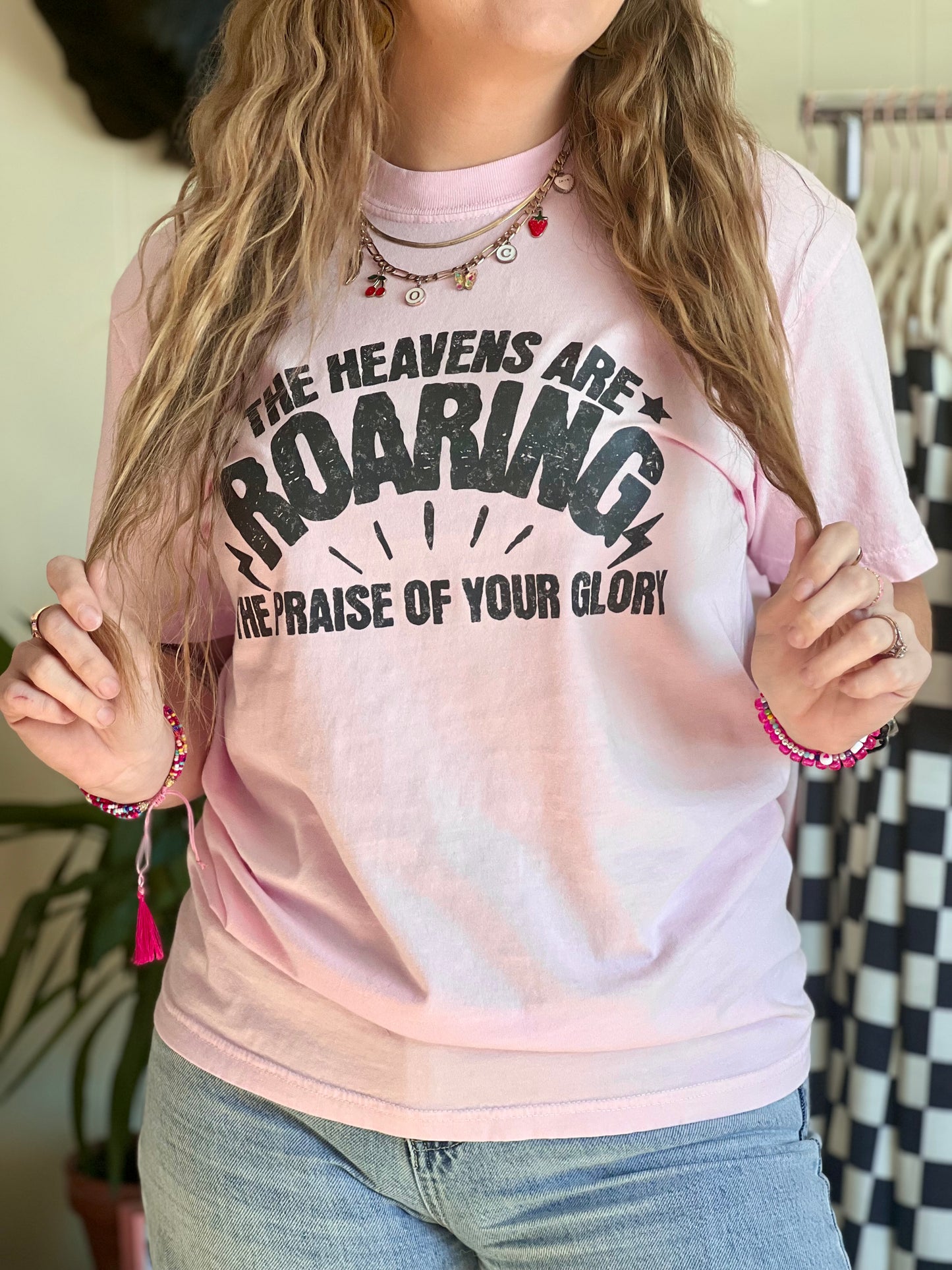 Roaring Tee