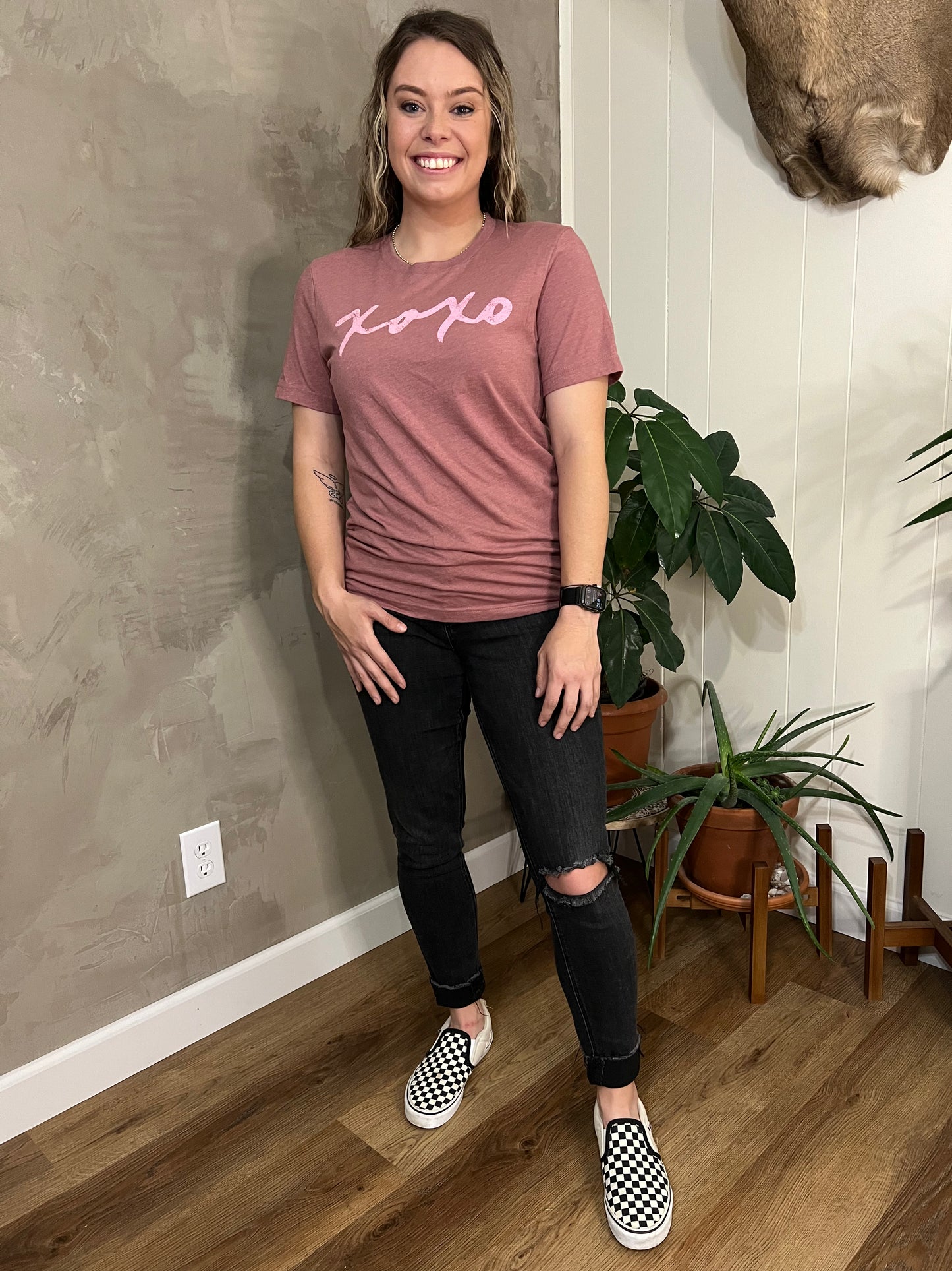 XOXO Tee